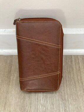 Brown Faux Leather Multi-compartment Organizer Wallet Wrislet.